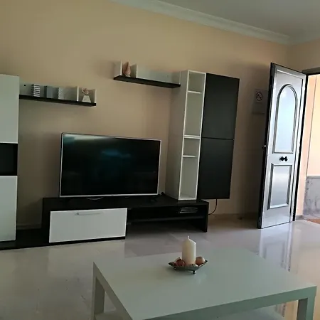 With 2 Bedrooms In Mogan, With Wonderful Mountain View, Pool Lägenhet Puerto Rico (Gran Canaria)