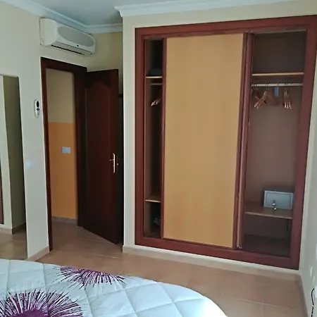 Lägenhet With 2 Bedrooms In Mogan, With Wonderful Mountain View, Pool *